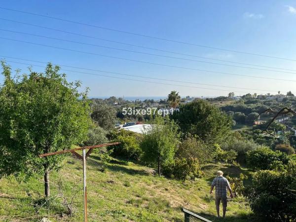 Terreno en Barrio Parque Central thumbnail 2