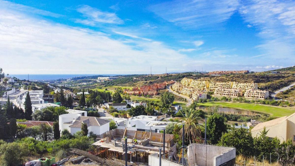 Land for sale in Estepona, Malaga photo 2
