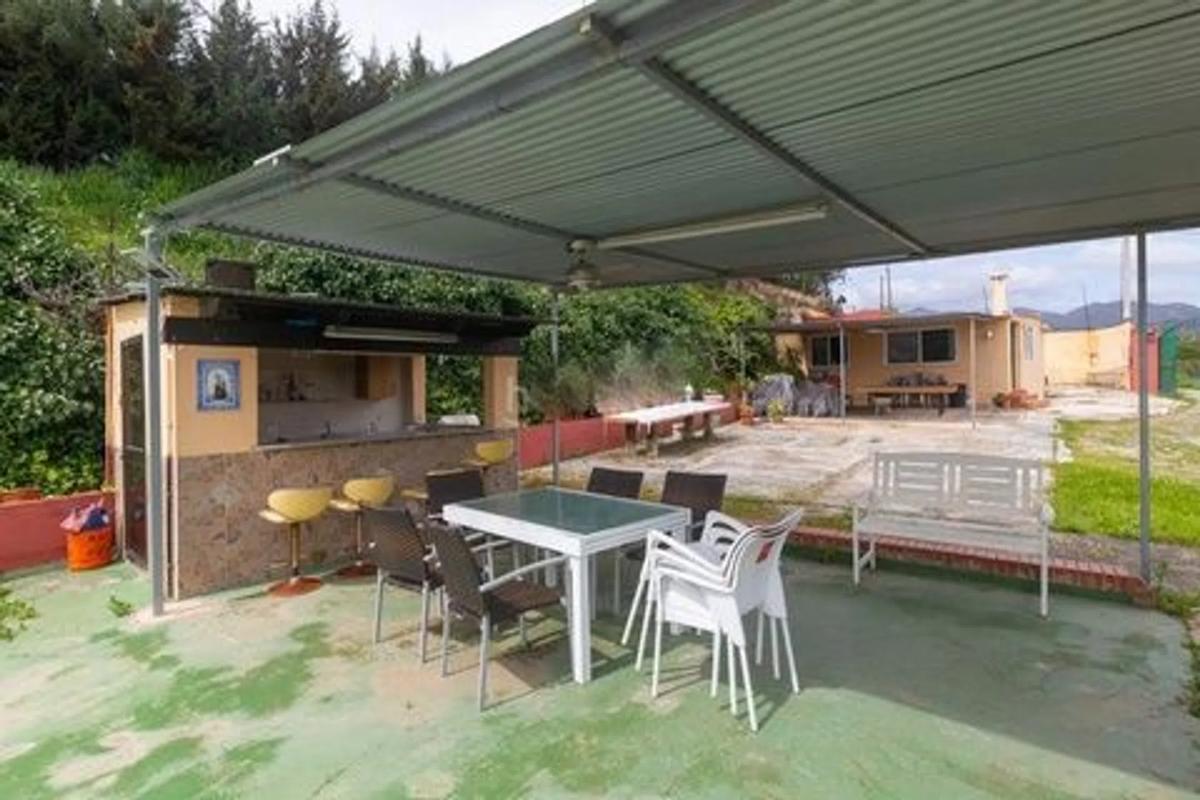 Terreno en venta en Estepona, Malaga photo 5