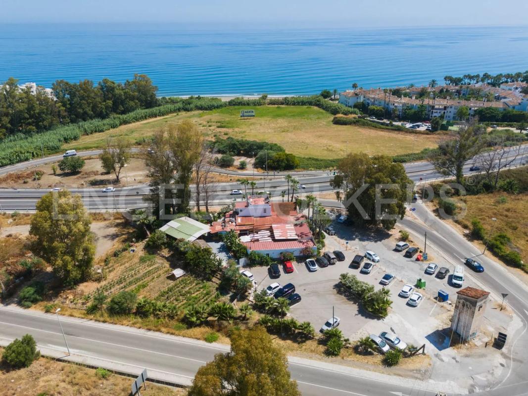 Terreno en venta en Estepona, Malaga photo 3