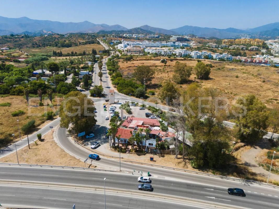 Terreno en venta en Estepona, Malaga photo 4