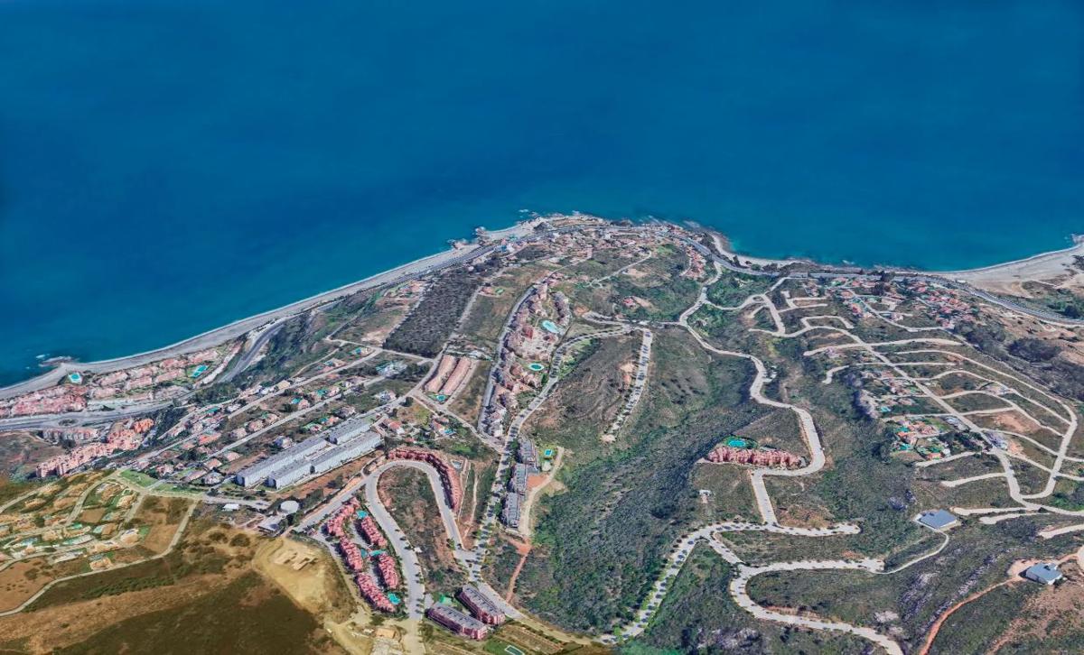 Terreno en venta en Manilva, Malaga photo 2