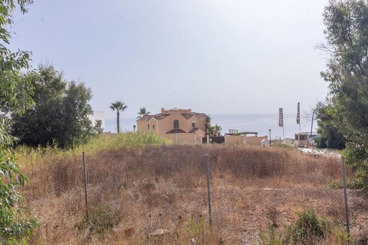 Terreno en venta en Manilva, Malaga photo 2