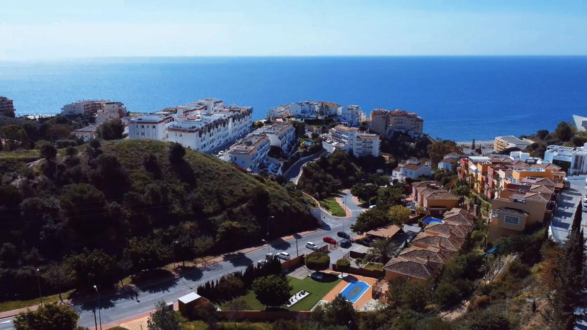 Terreno en venta en Benalmádena, Malaga photo 2