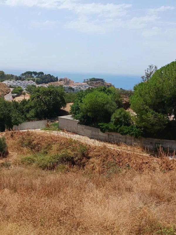 Terreno en venta en Benalmádena, Malaga photo 2