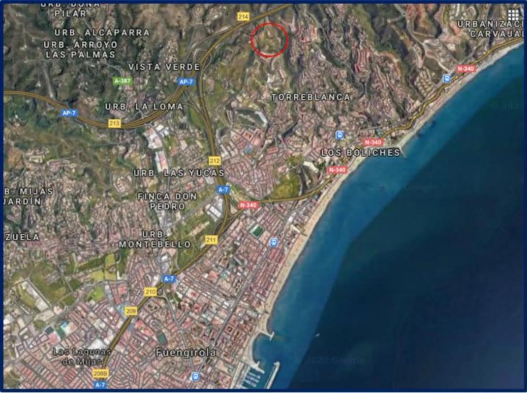 Terreno en venta en Fuengirola, Malaga photo 1