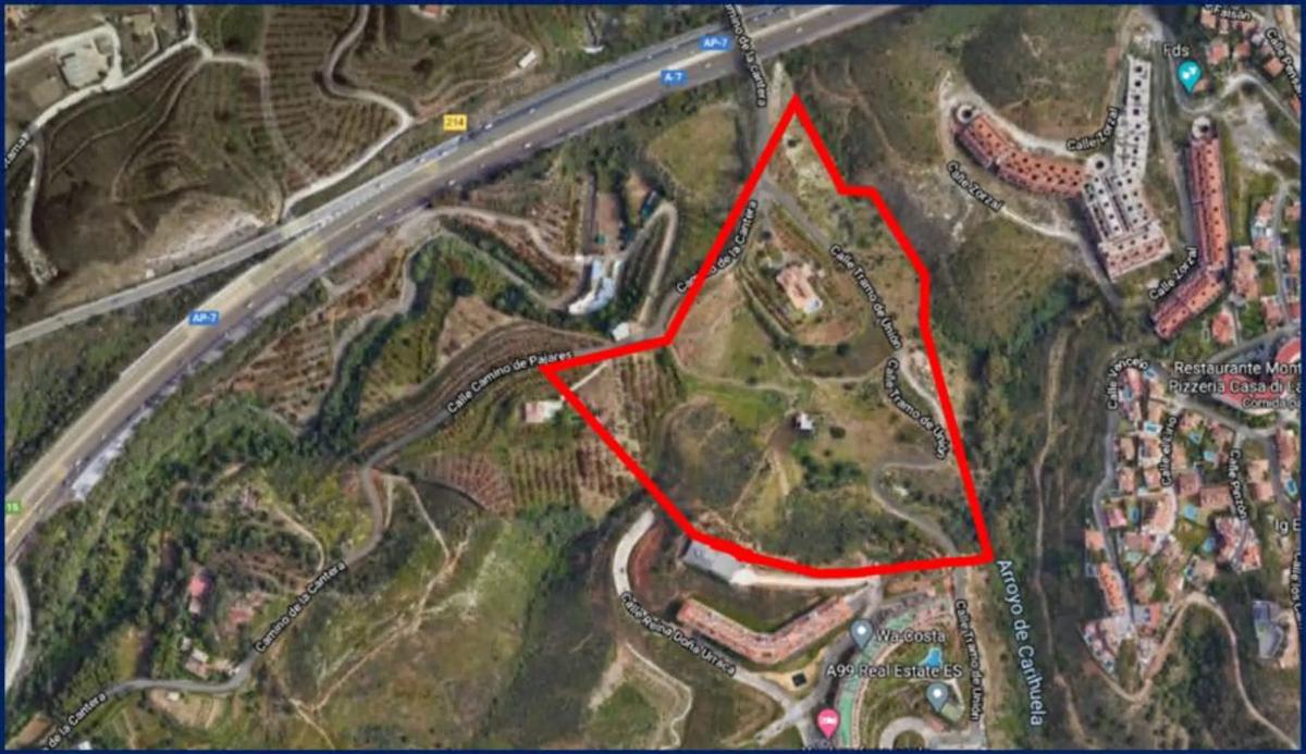 Terreno en venta en Fuengirola, Malaga photo 2