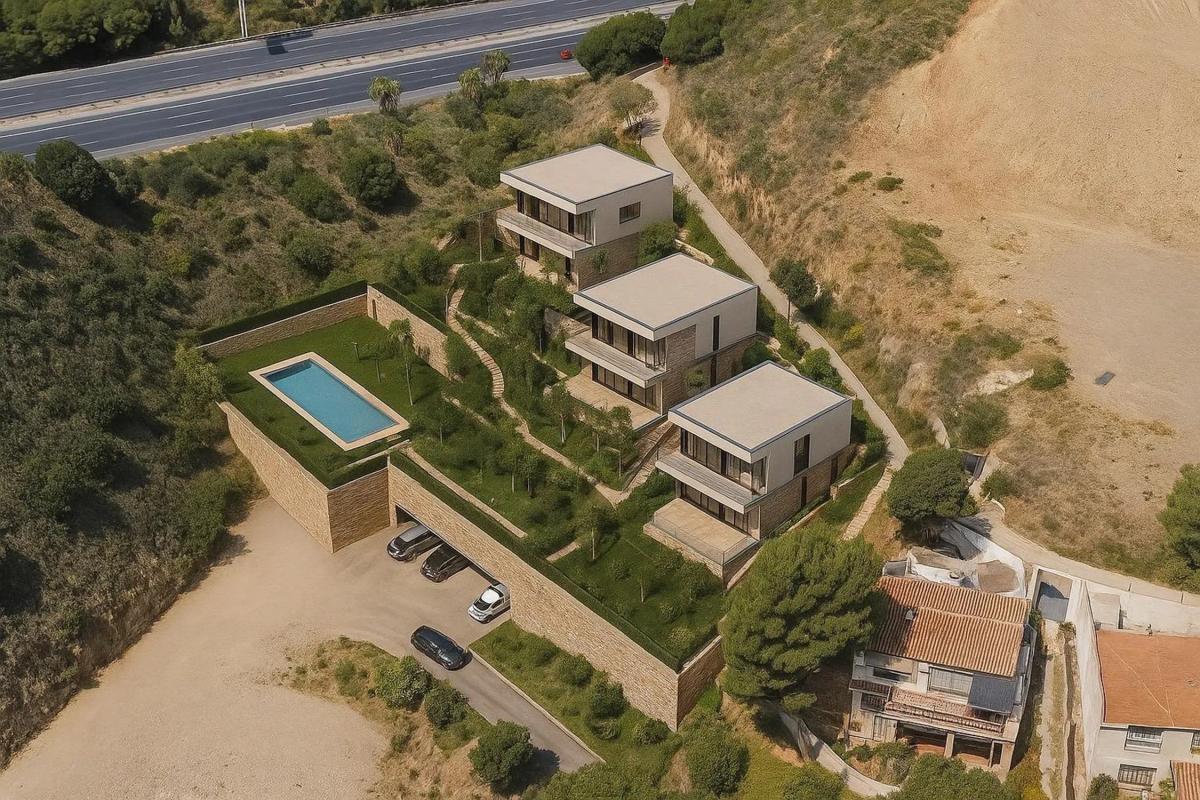 Terreno en venta en Fuengirola, Malaga photo 5