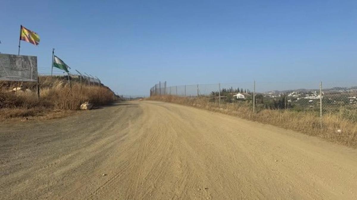 Terreno en venta en Fuengirola, Malaga photo 3