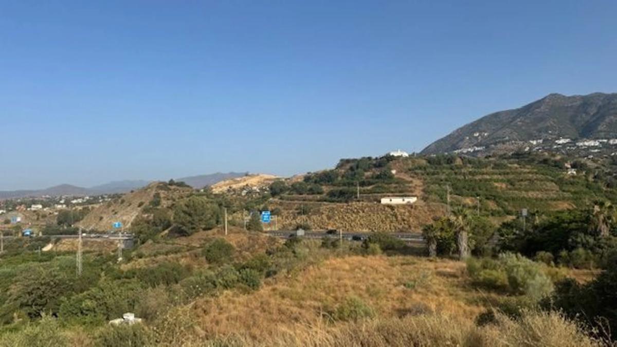 Terreno en venta en Fuengirola, Malaga photo 5