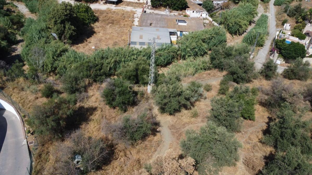Terreno en venta en Fuengirola, Malaga photo 3