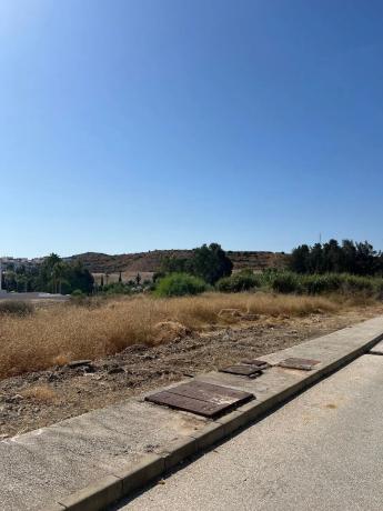 Terreno en Urbanizacion Jardines del Aguila thumbnail 2