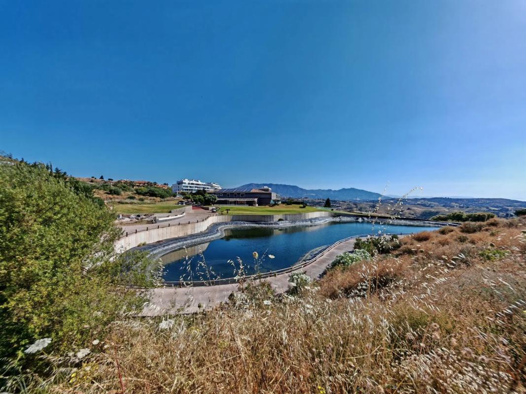 Terreno en venta en Mijas, Malaga photo 1