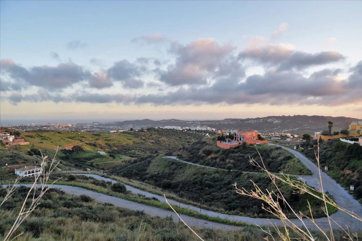 Terreno en venta en Mijas, Malaga photo 3