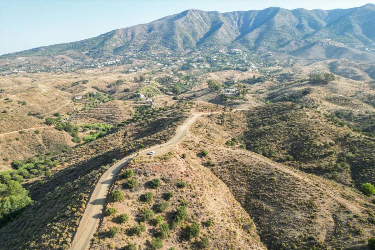 Terreno en venta en Mijas, Malaga photo 2