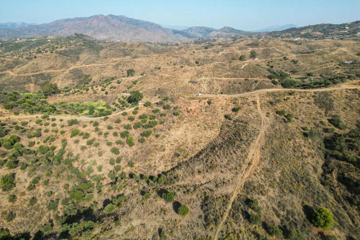 Terreno en venta en Mijas, Malaga photo 5