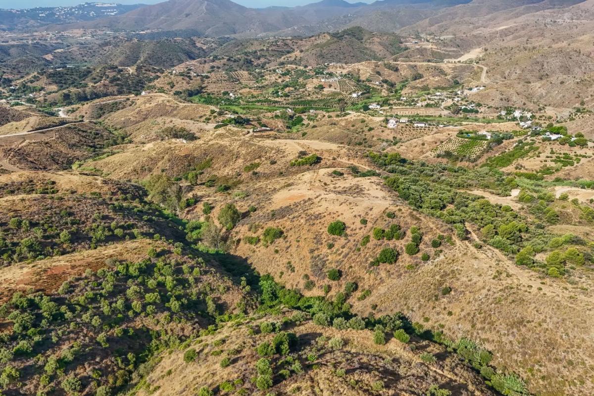 Terreno en venta en Mijas, Malaga photo 4