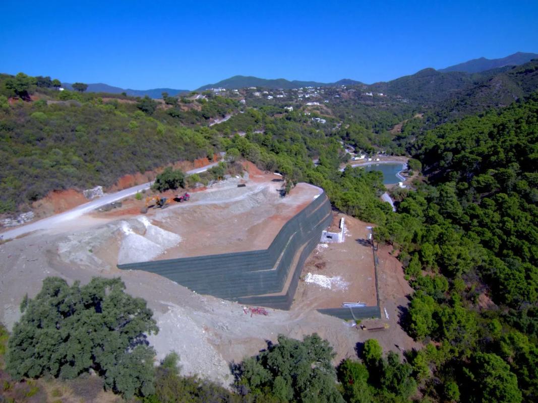 Terreno en venta en Benahavís, Malaga photo 4