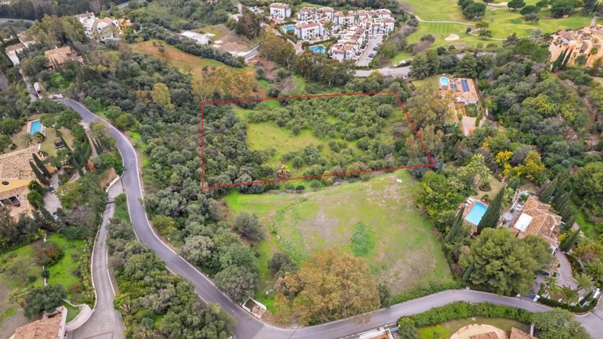 Terreno en venta en Benahavís, Malaga photo 5