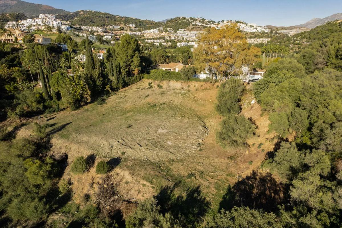 Land for sale in Benahavís, Malaga photo 2