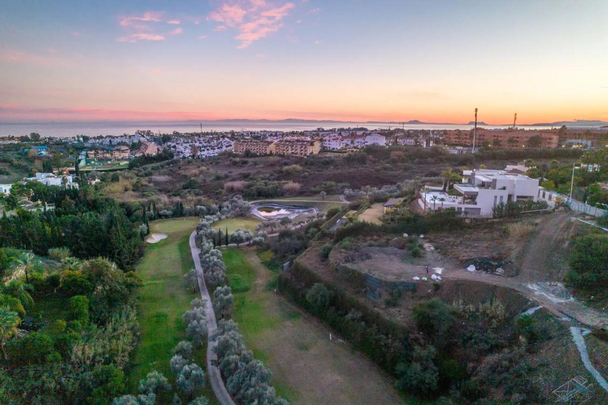 Działka na sprzedaż w Benahavís, Malaga photo 5