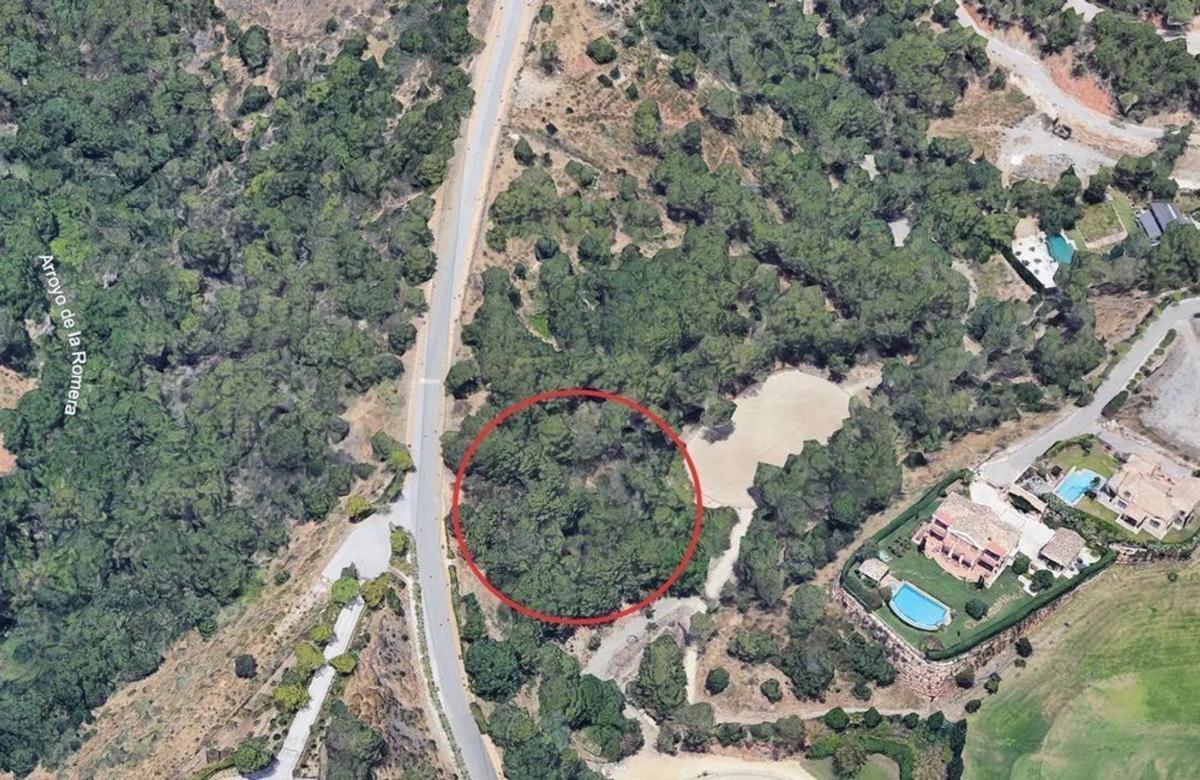 Terreno en venta en Benahavís, Malaga photo 4