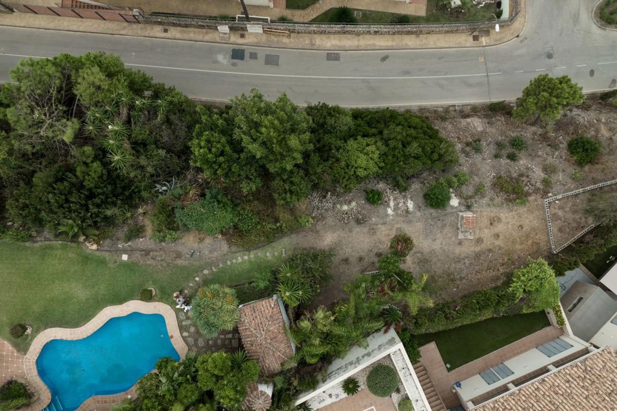 Terreno en venta en Benahavís, Malaga photo 3