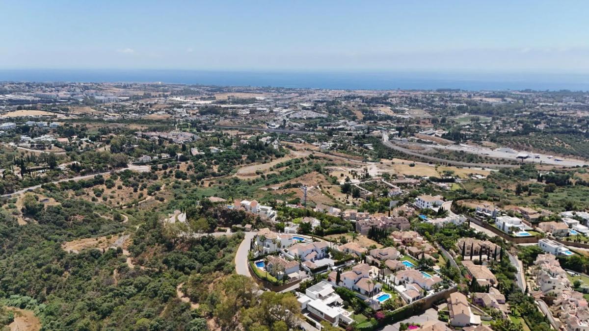 Land for sale in Benahavís, Malaga photo 4