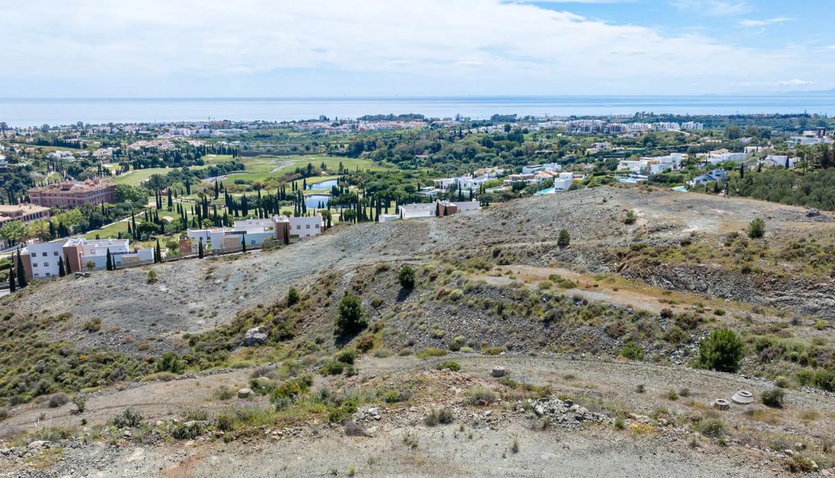 Terreno en venta en Benahavís, Malaga photo 4