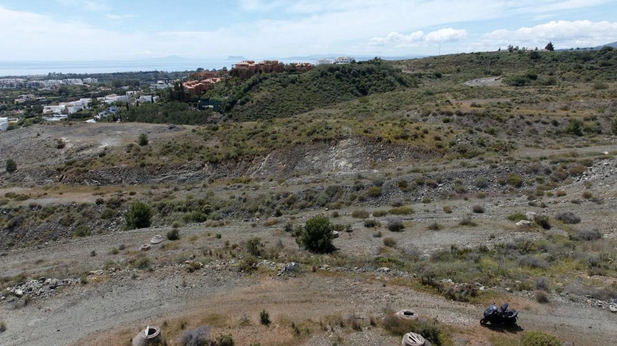 Terreno en venta en Benahavís, Malaga photo 5