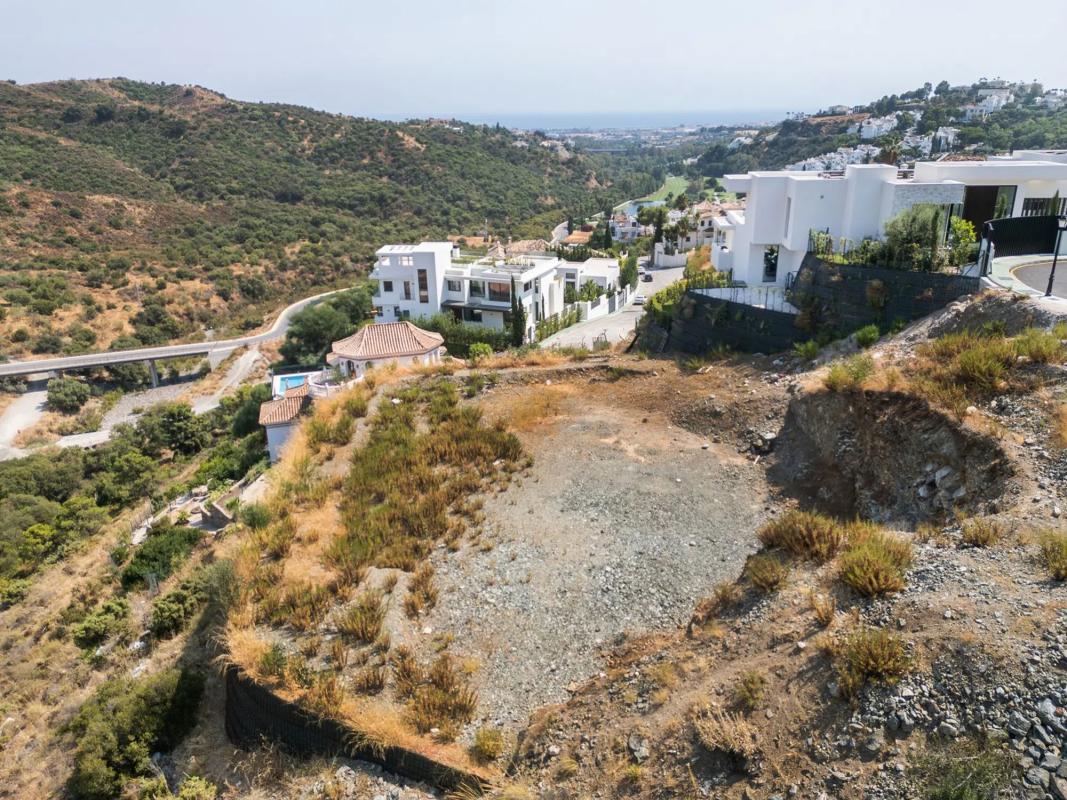 Terreno en venta en Benahavís, Malaga photo 4