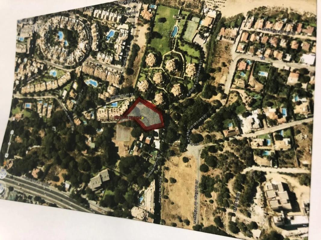 Terreno en venta en Marbella, Malaga photo 5