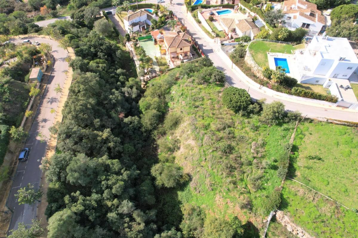 Terreno en venta en Marbella, Malaga photo 3
