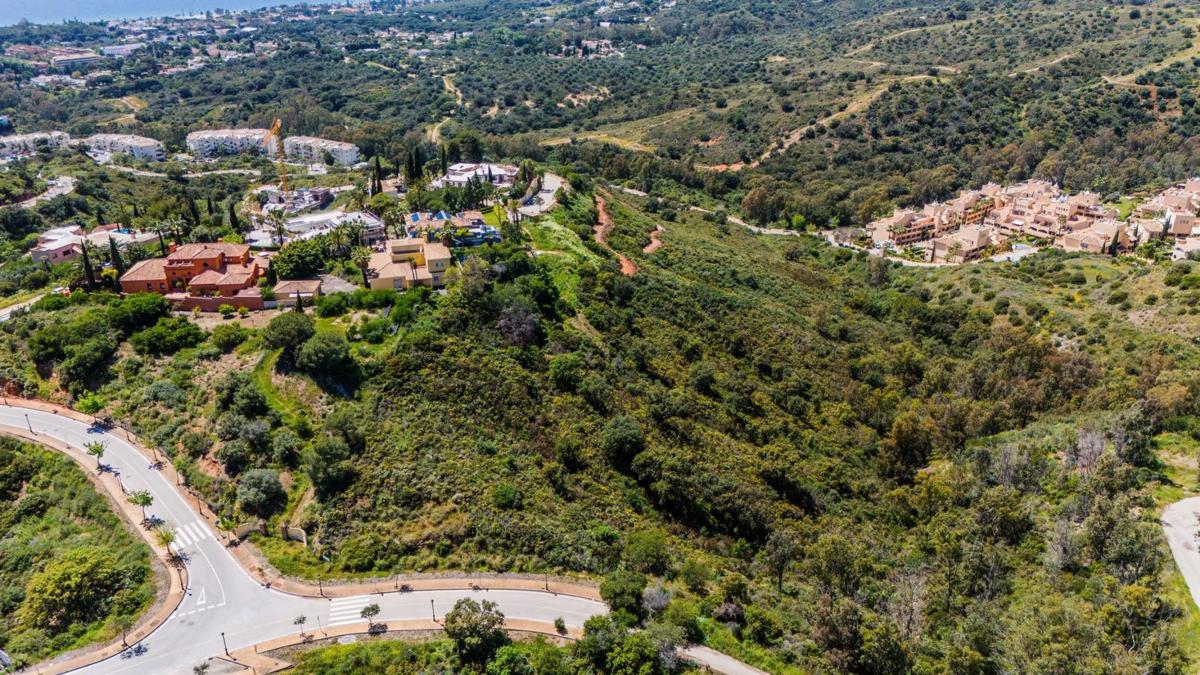 Terreno en venta en Marbella, Malaga photo 4
