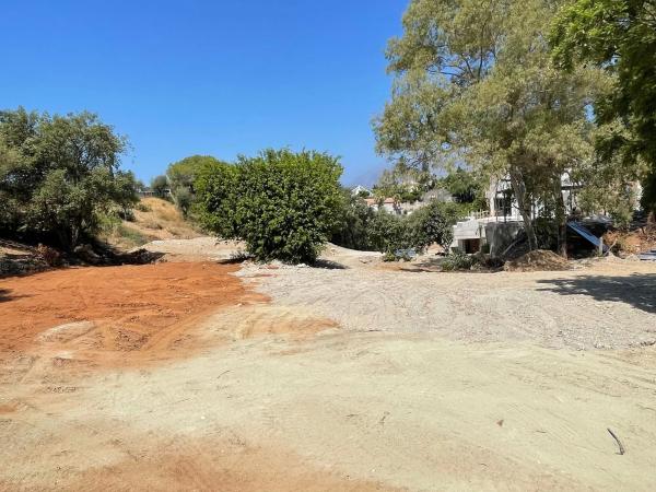 Terreno en calle los Robles, 133 thumbnail 1