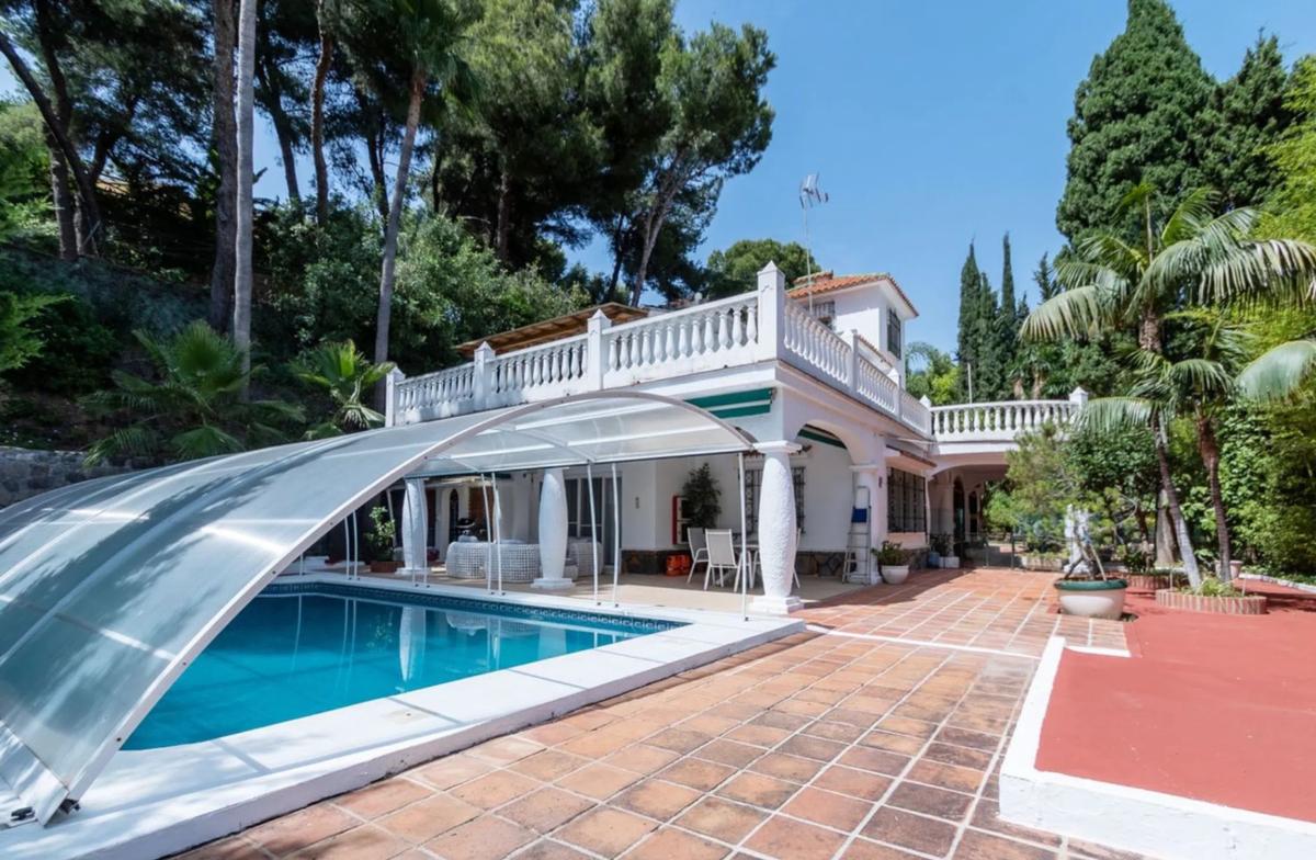 Terreno en venta en Marbella, Malaga photo 3