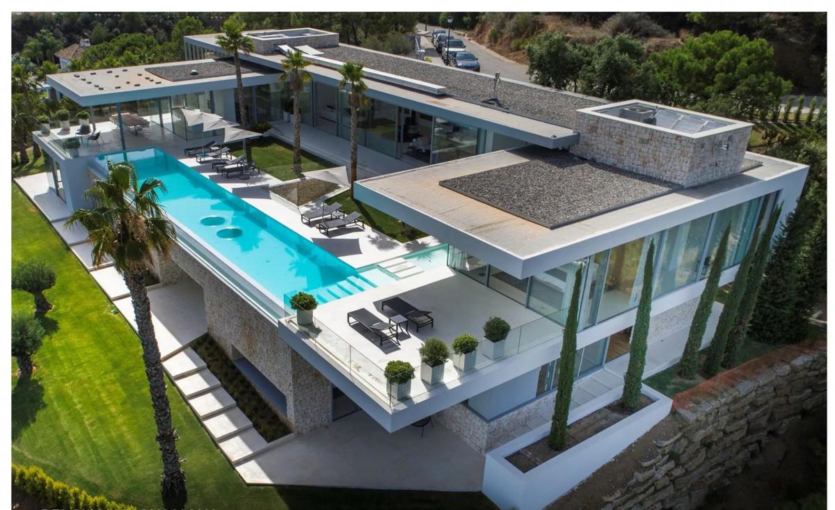 Terreno en venta en Marbella, Malaga photo 3