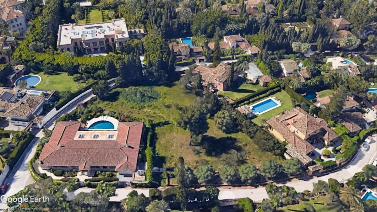 Terreno en venta en Marbella, Malaga photo 4