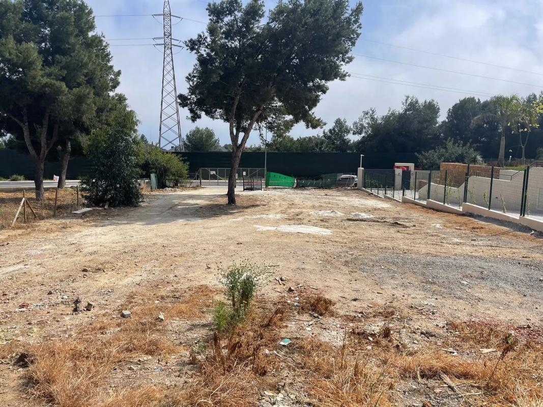 Terreno en venta en Marbella, Malaga photo 3