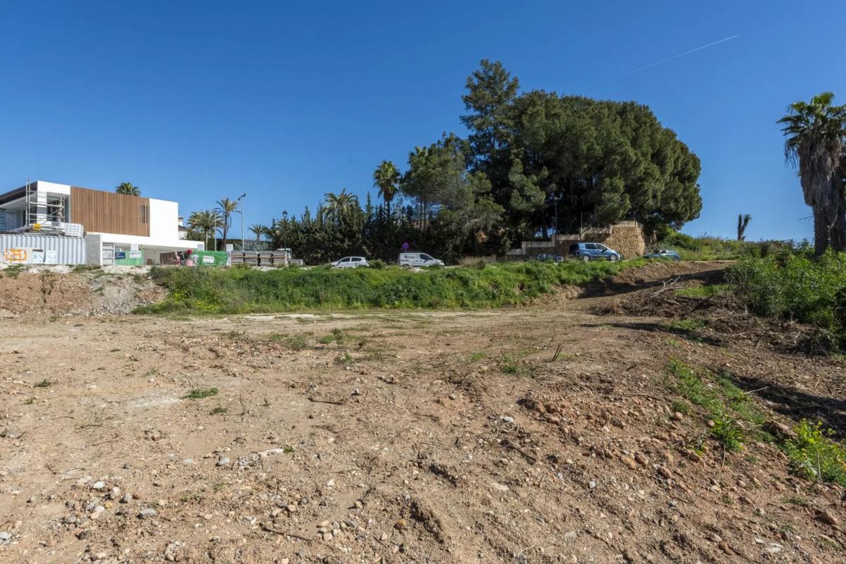 Terreno en venta en Marbella, Malaga photo 4