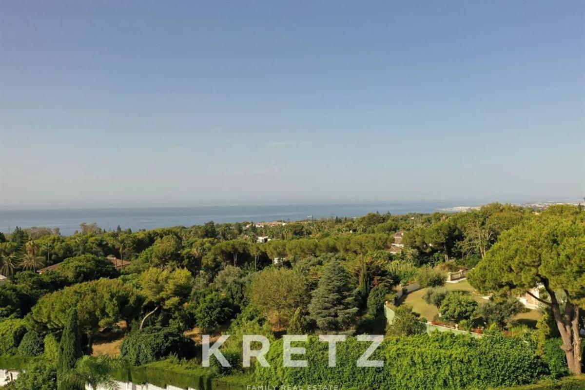 Terreno en venta en Marbella, Malaga photo 2