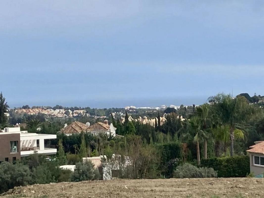 Terreno en venta en Marbella, Malaga photo 5
