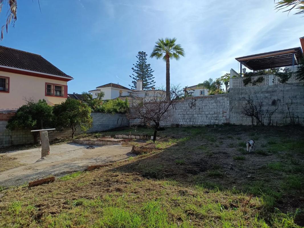 Terreno en venta en Marbella, Malaga photo 3
