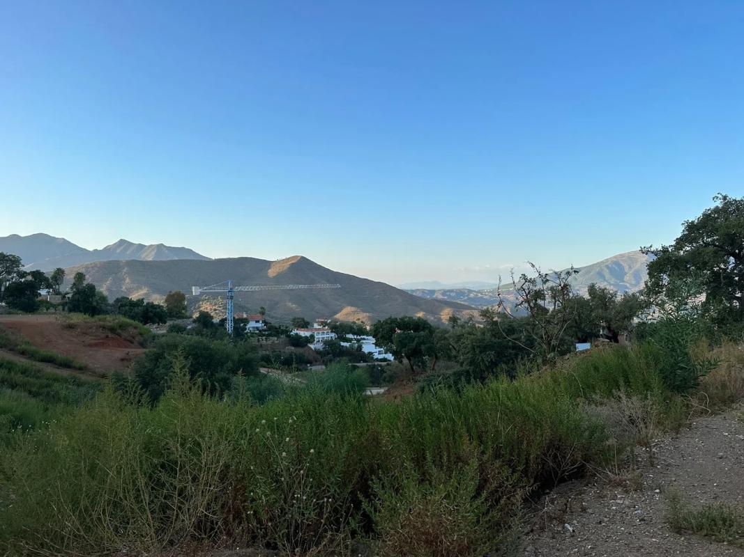 Terreno en venta en Ojén, Malaga photo 1