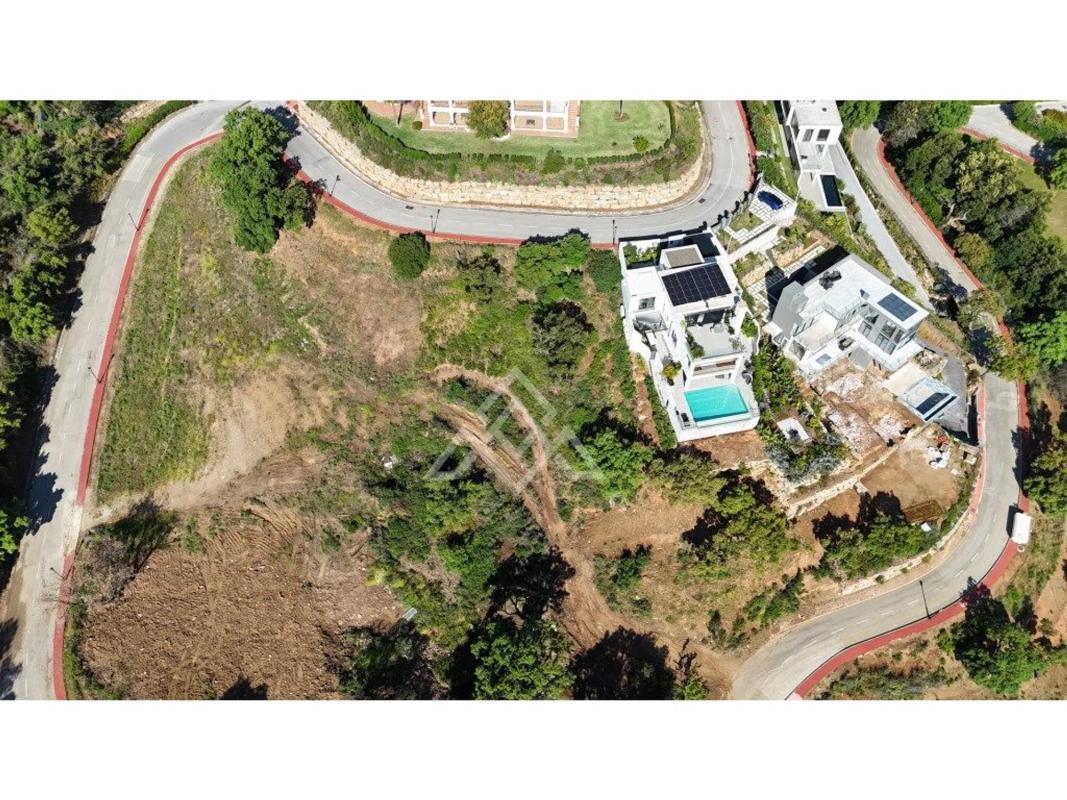 Terreno en venta en Ojén, Malaga photo 2