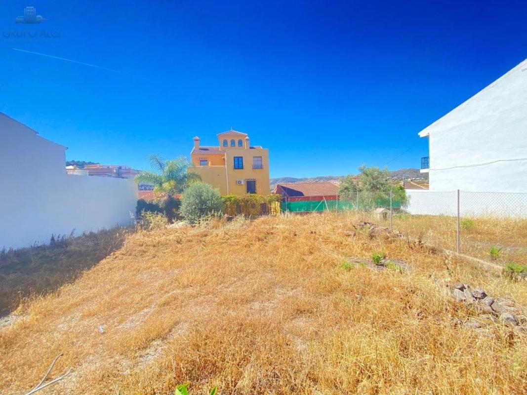 Terreno en venta en Alcaucín, Malaga photo 4