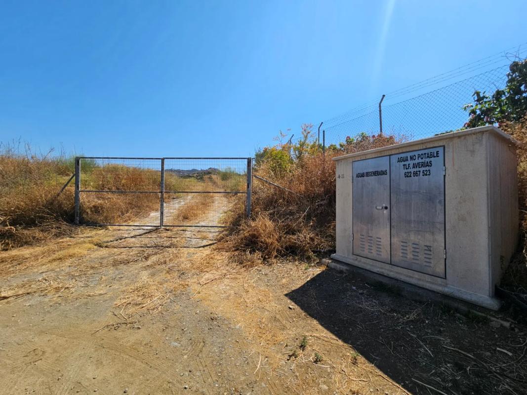 Terreno en venta en Algarrobo, Malaga photo 1