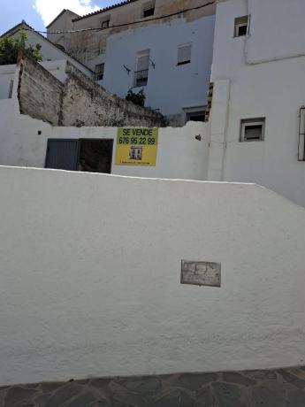 Terreno en calle Consejo, 1 photo