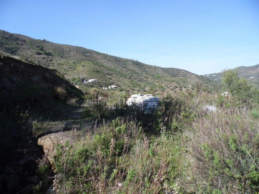 Land for sale in Arenas, Malaga photo 4