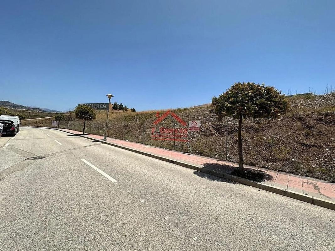 Terreno en venta en Caleta de Velez, Malaga photo 2